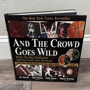 And The Crowd Goes Wild Book with Audio CDs